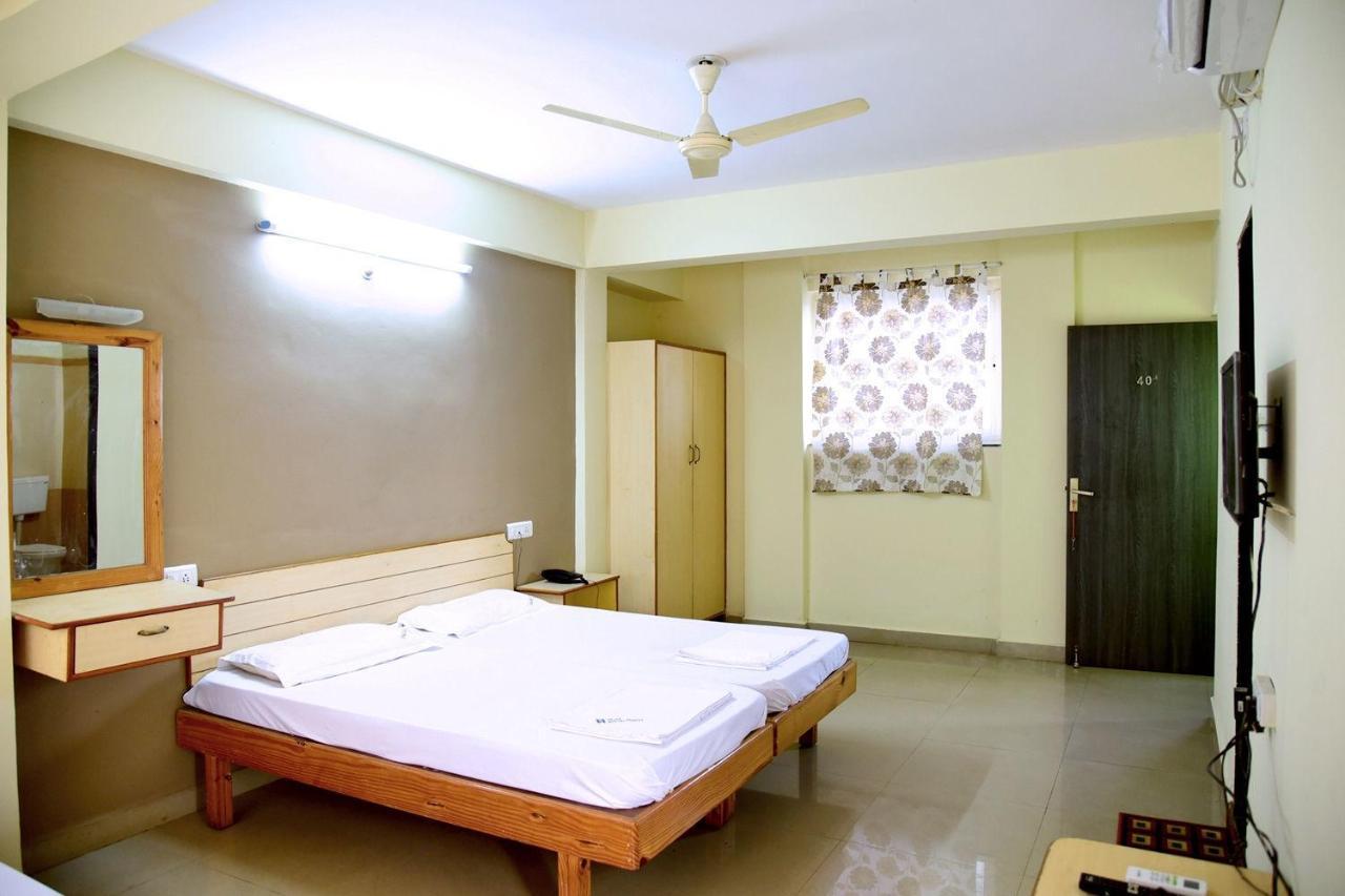 Hotel Rukmini Vāsco Da Gāma 外观 照片